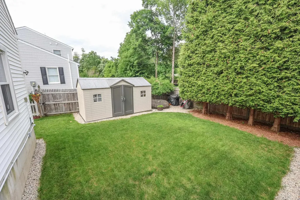 176 Stanton Street Manchester NH 03103