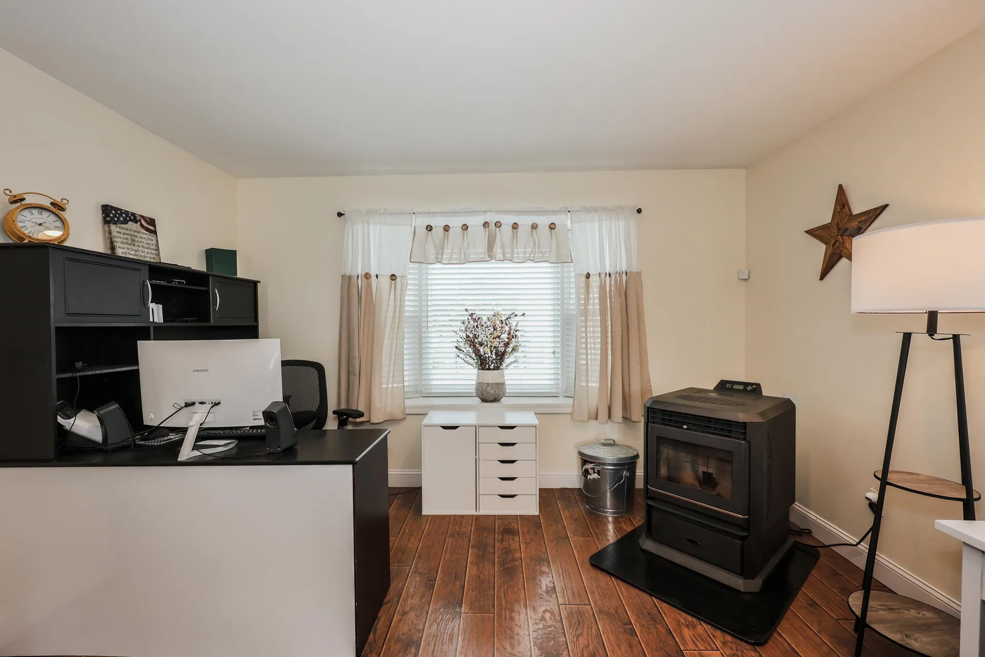 176 Stanton Street Manchester NH 03103