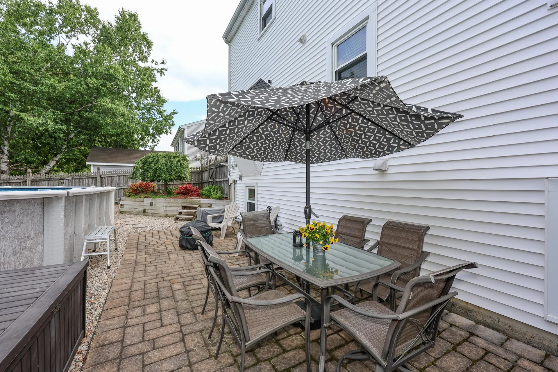 176 Stanton Street Manchester NH 03103