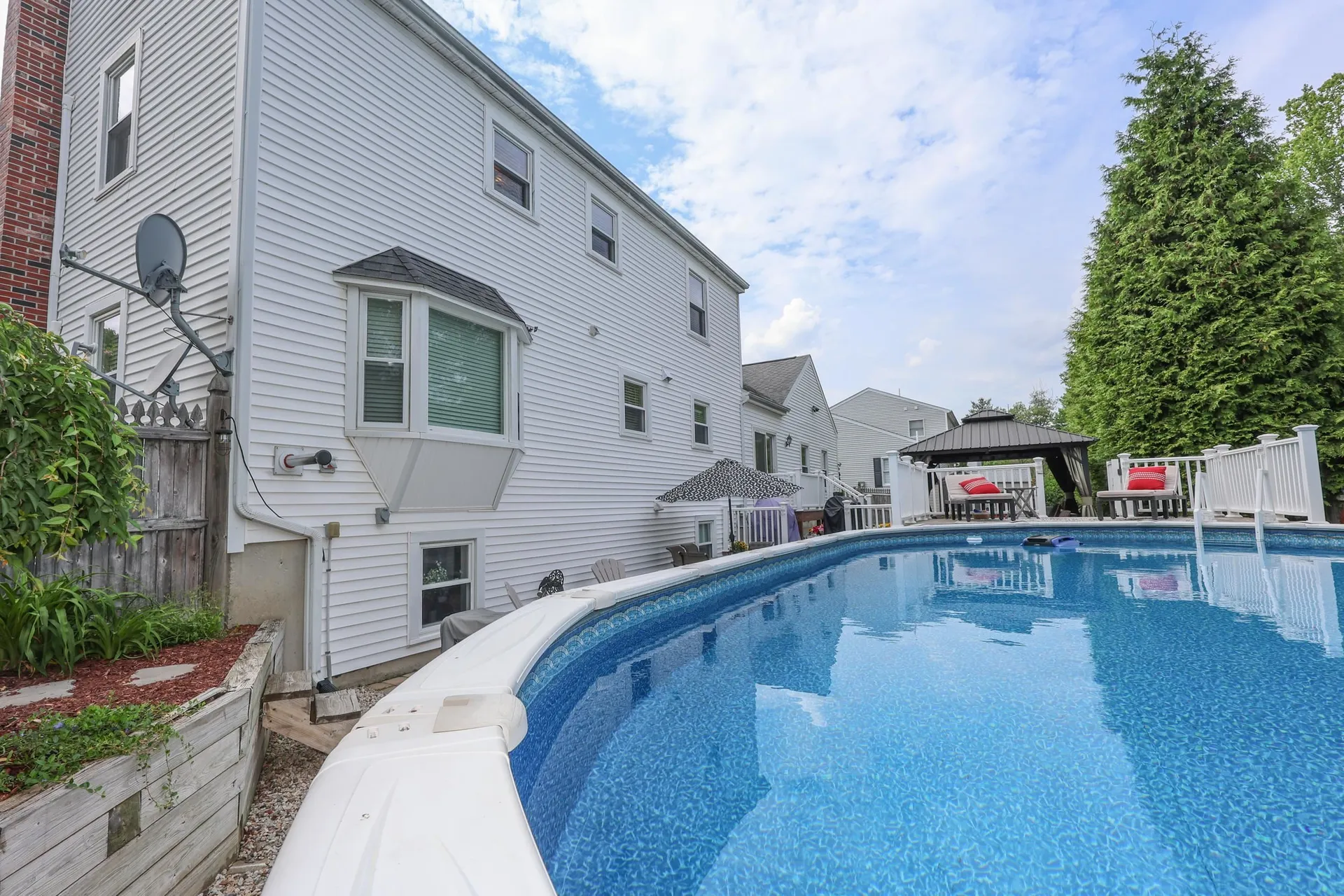 176 Stanton Street Manchester NH 03103