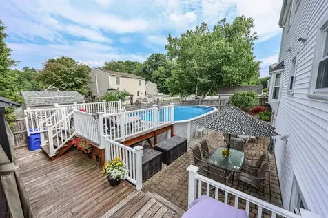 176 Stanton Street Manchester NH 03103