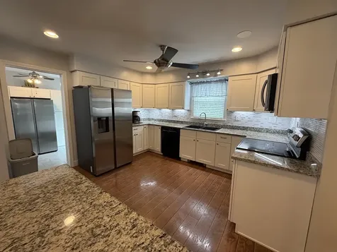 176 Stanton Street Manchester NH 03103