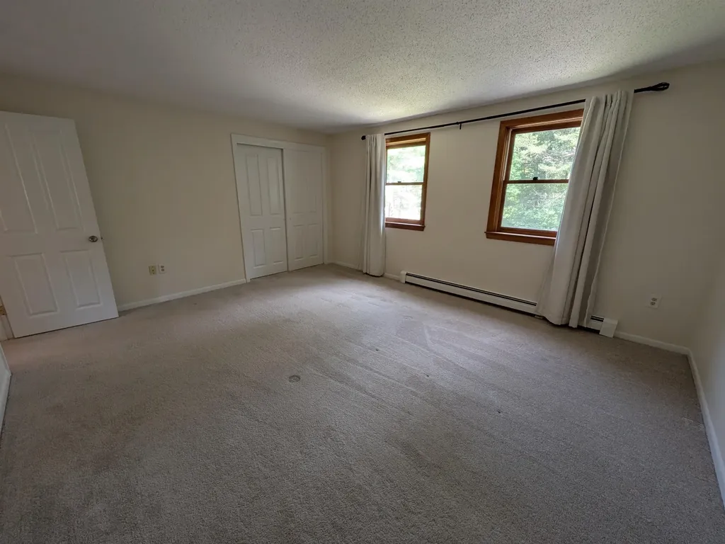 2-49 Skyline Drive Amherst NH 03031