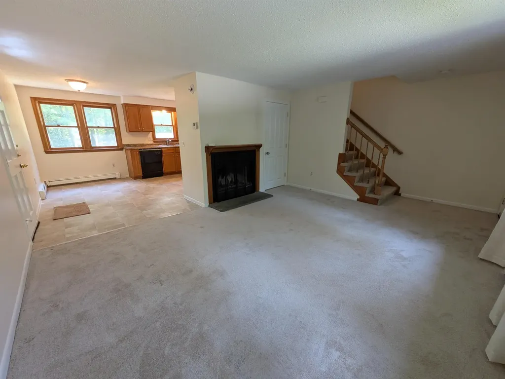 2-49 Skyline Drive Amherst NH 03031