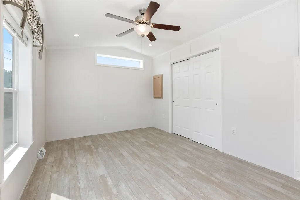 46 Brookwood Drive Salem NH 03079