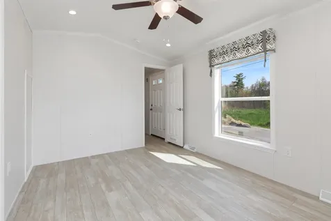 46 Brookwood Drive Salem NH 03079