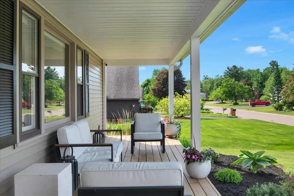 90 Field Green Drive Colchester VT 05468