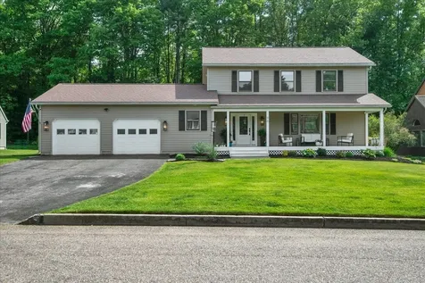 90 Field Green Drive Colchester VT 05468