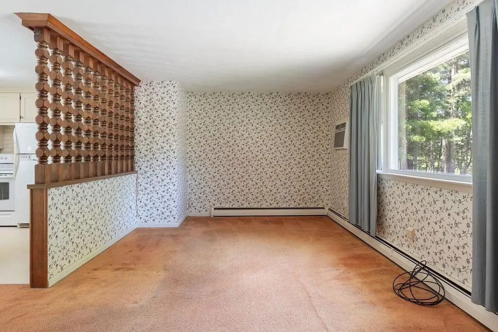 66 Post Road North Hampton NH 03862