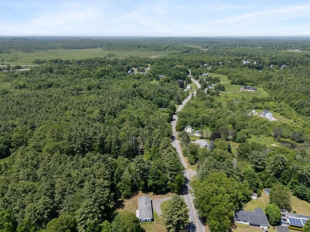 66 Post Road North Hampton NH 03862