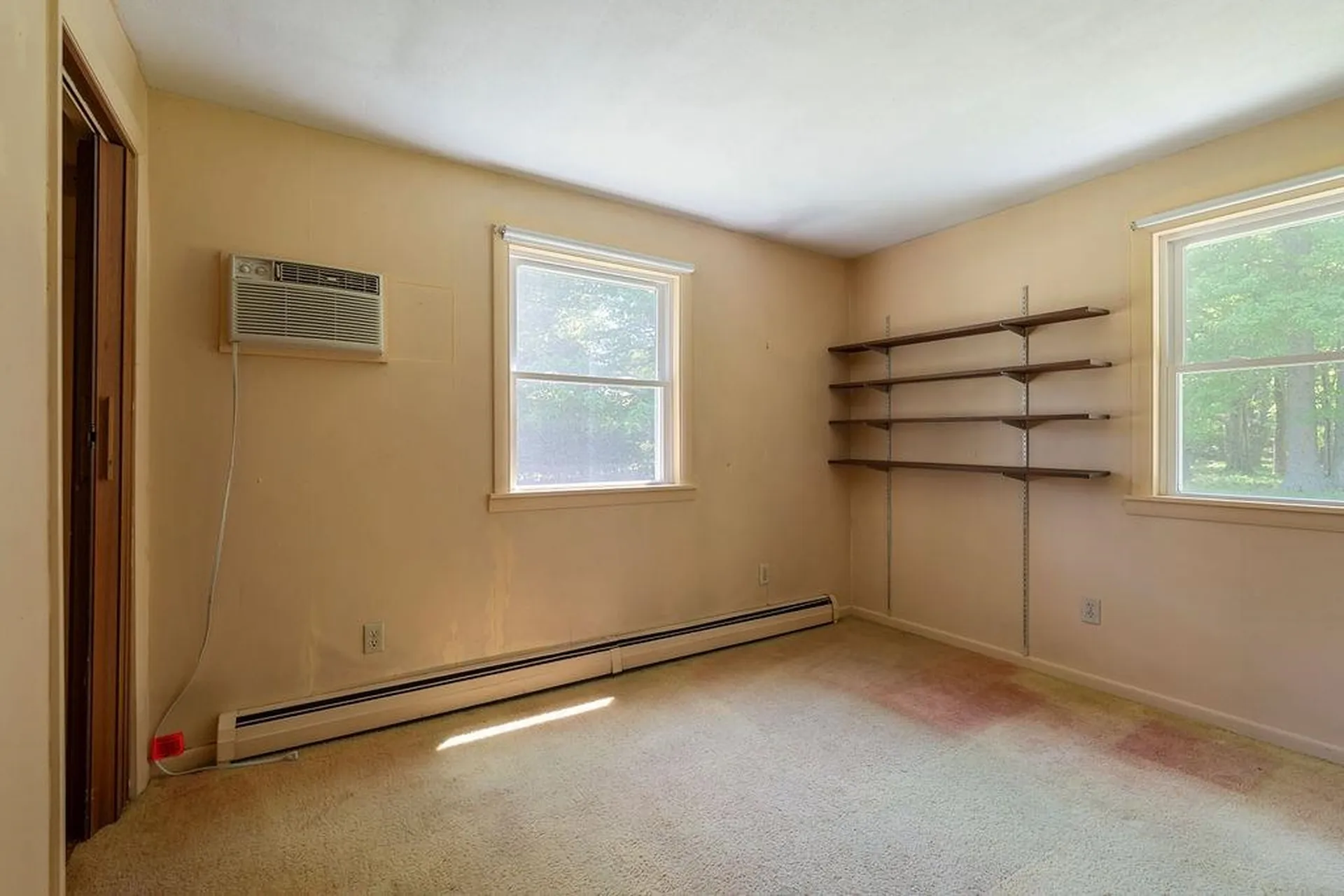 66 Post Road North Hampton NH 03862