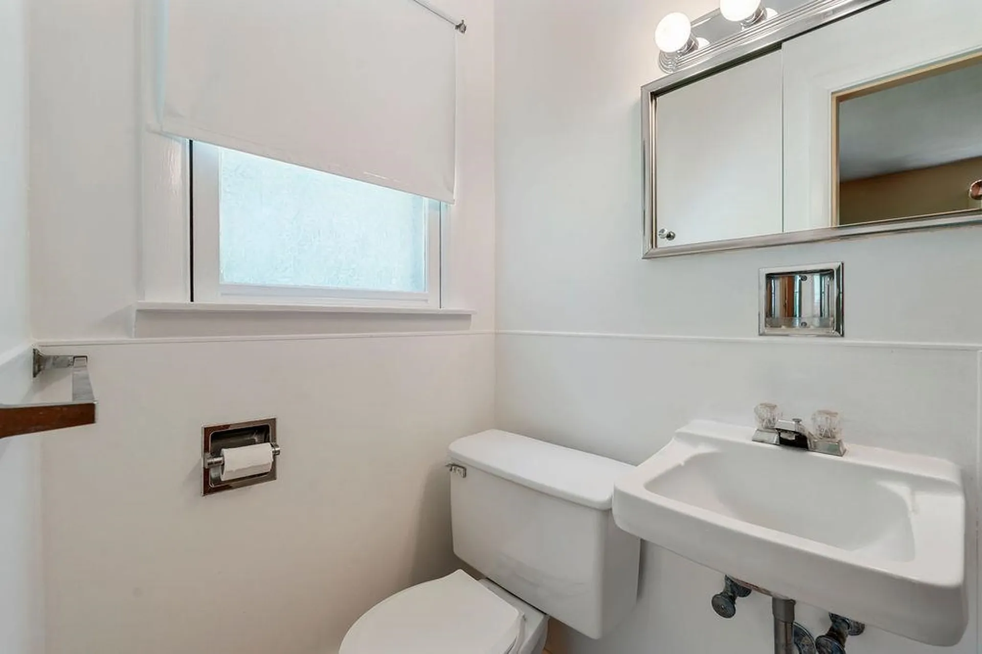 66 Post Road North Hampton NH 03862