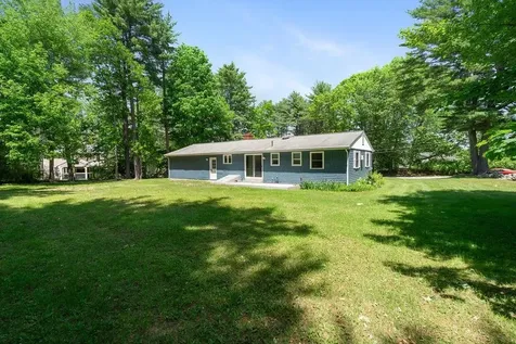 66 Post Road North Hampton NH 03862