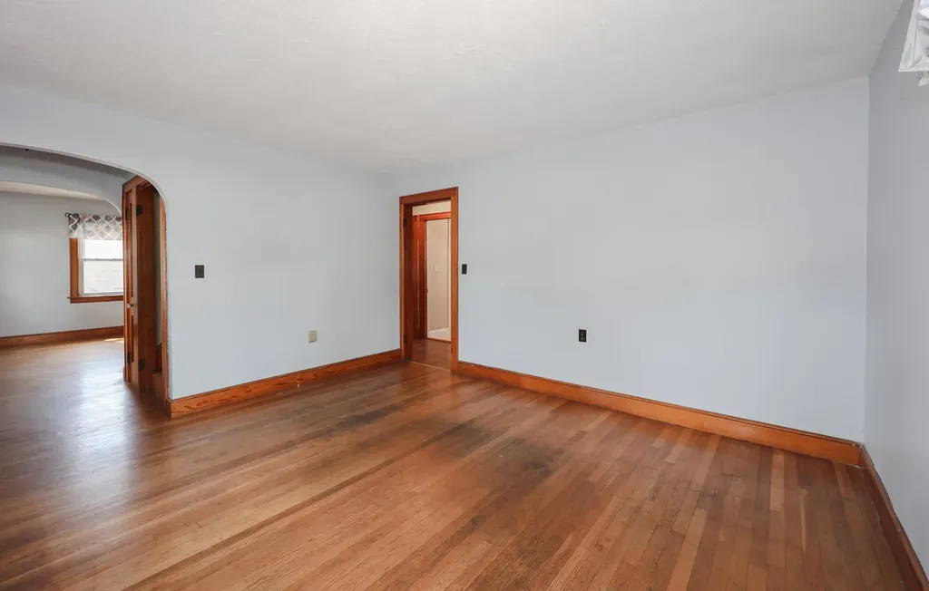78 Candia Road Manchester NH 03109