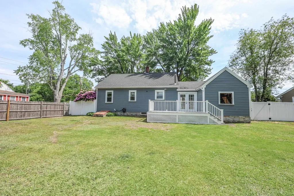 78 Candia Road Manchester NH 03109