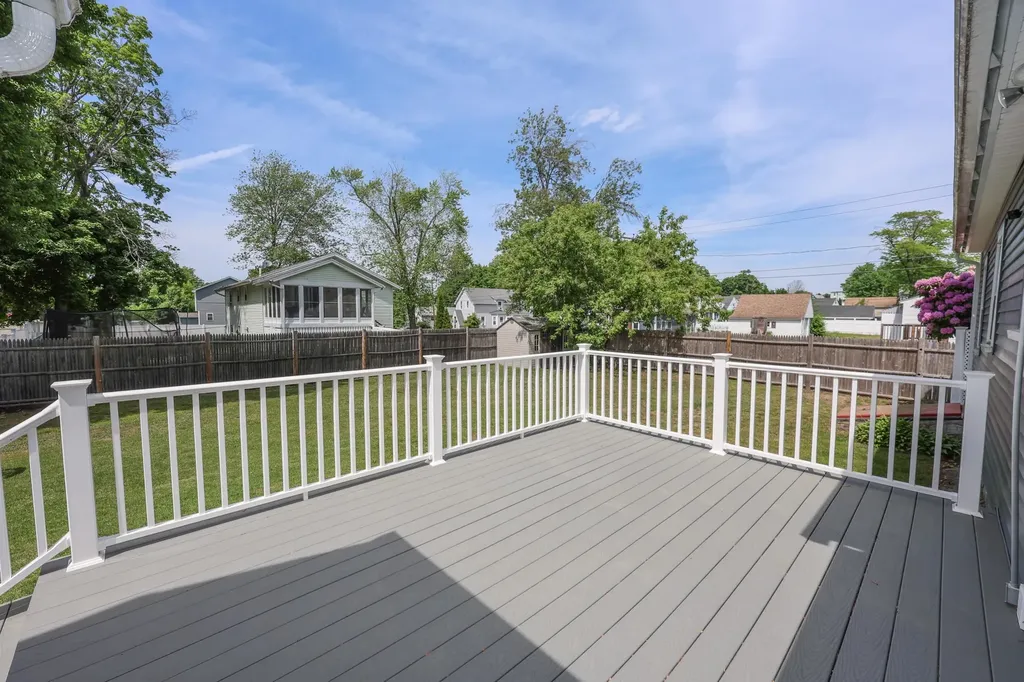 78 Candia Road Manchester NH 03109