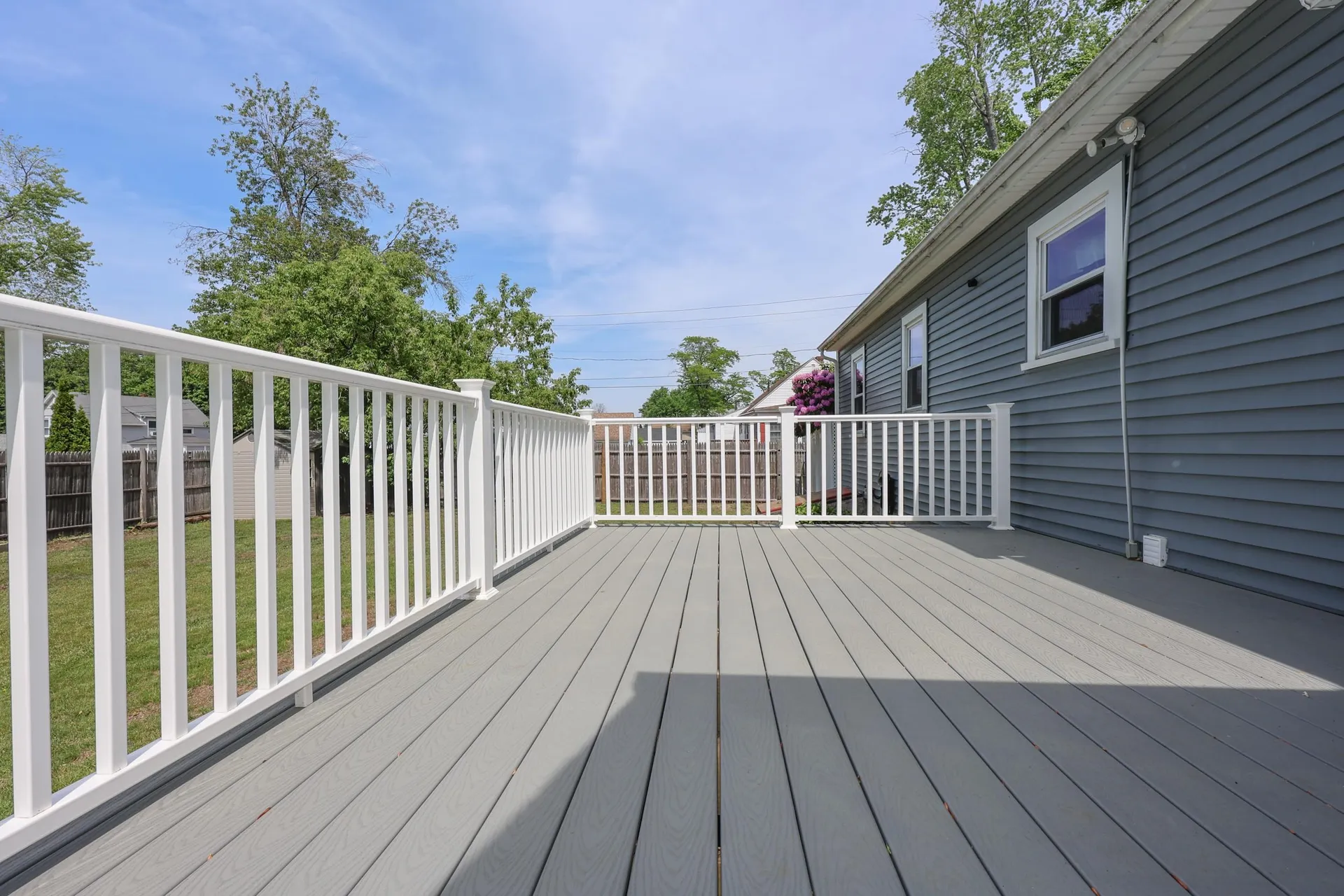 78 Candia Road Manchester NH 03109