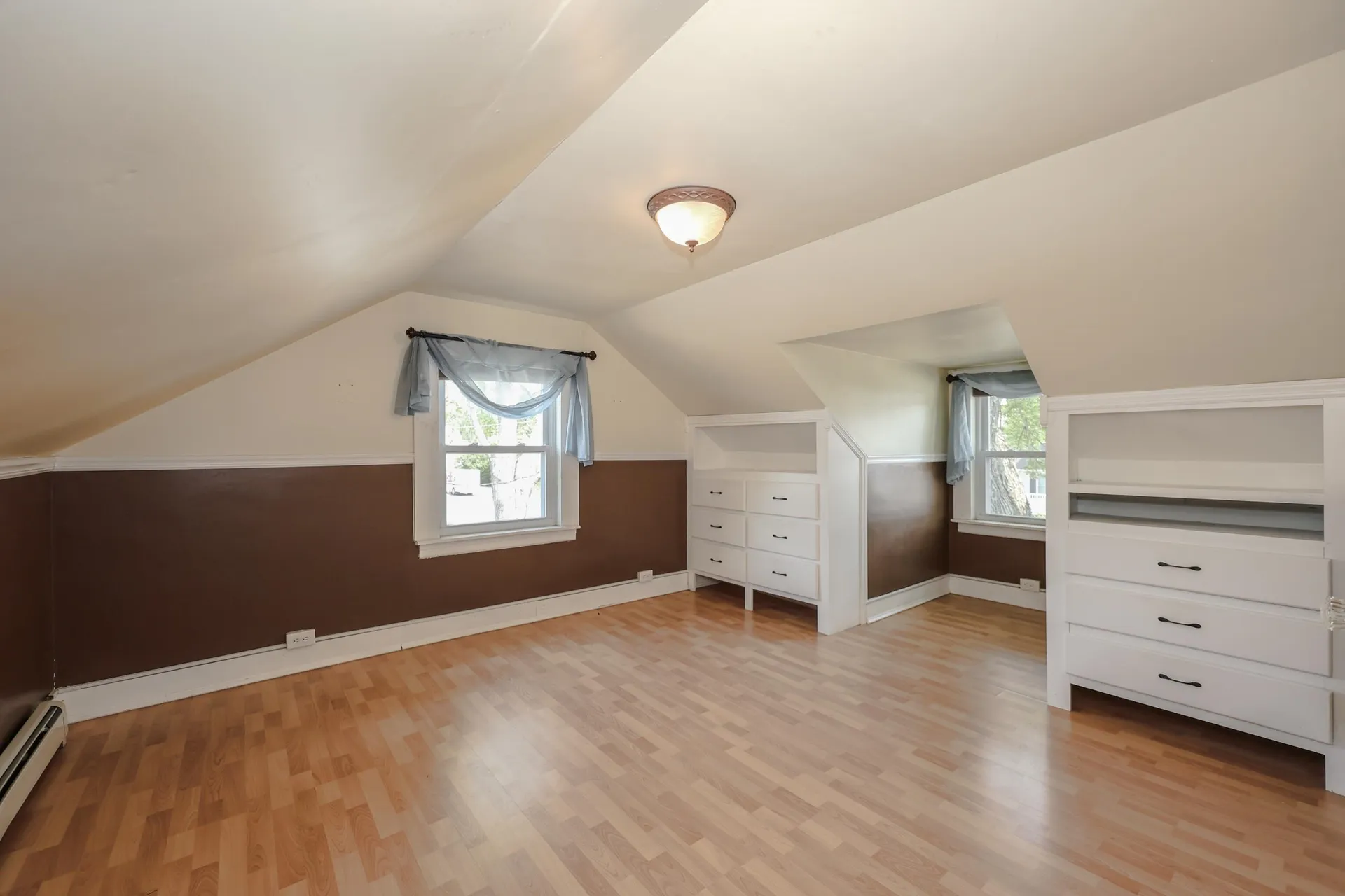 78 Candia Road Manchester NH 03109