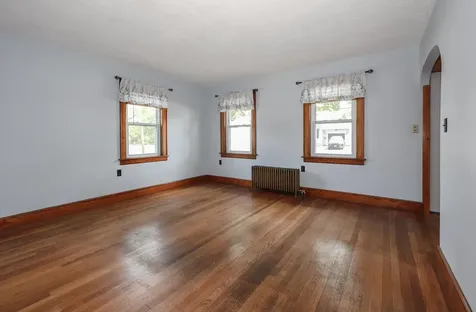 78 Candia Road Manchester NH 03109