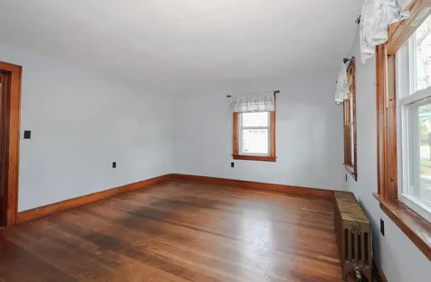 78 Candia Road Manchester NH 03109