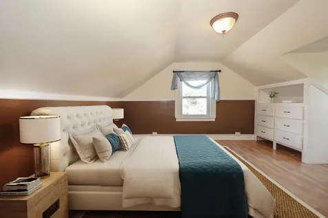 78 Candia Road Manchester NH 03109