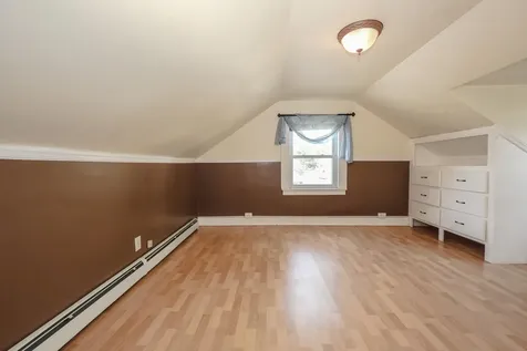 78 Candia Road Manchester NH 03109