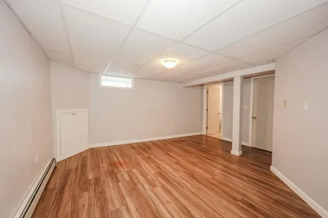 78 Candia Road Manchester NH 03109
