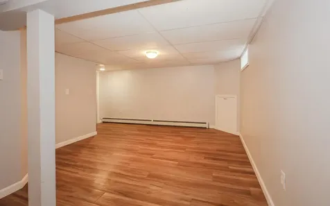 78 Candia Road Manchester NH 03109