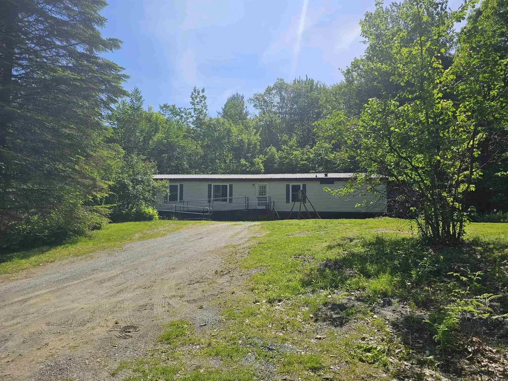 1616 Acworth Rd Road Charlestown NH 03603