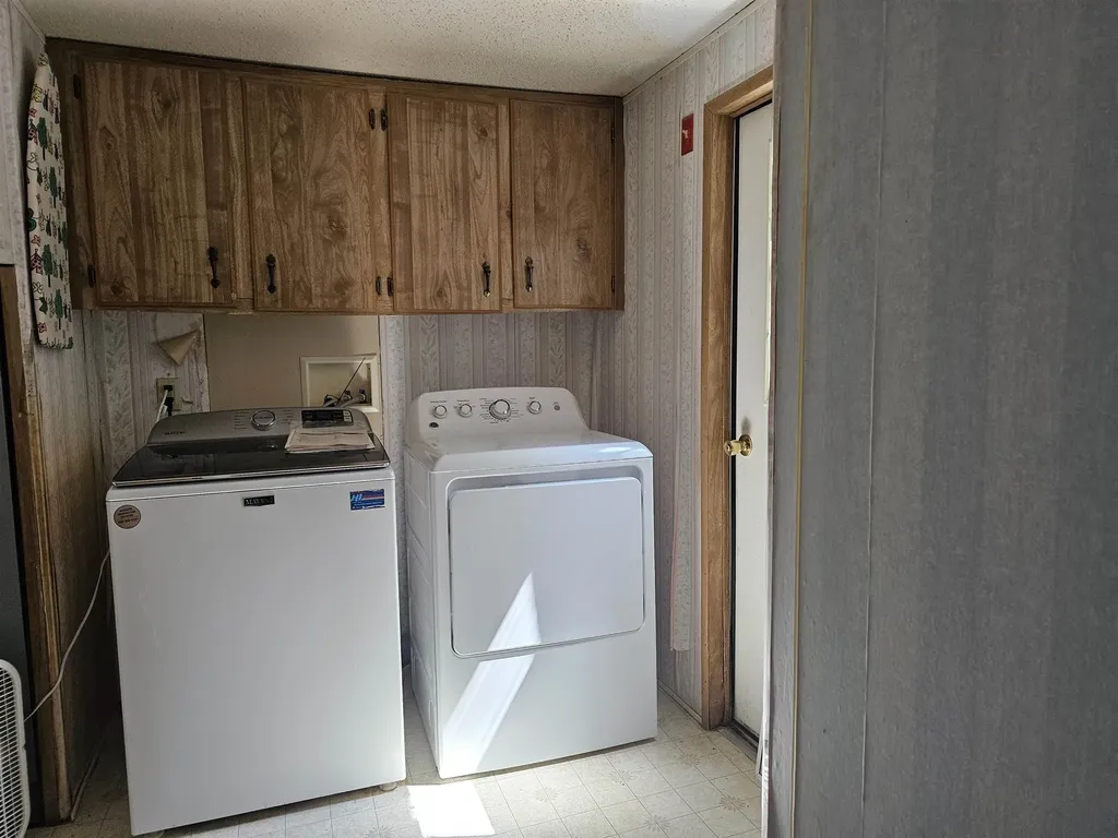 1616 Acworth Road Charlestown NH 03603