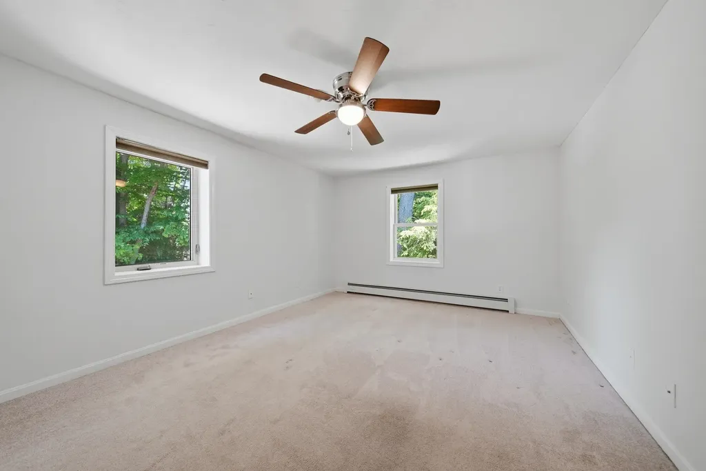 31 Henderson Road Gilford NH 03249