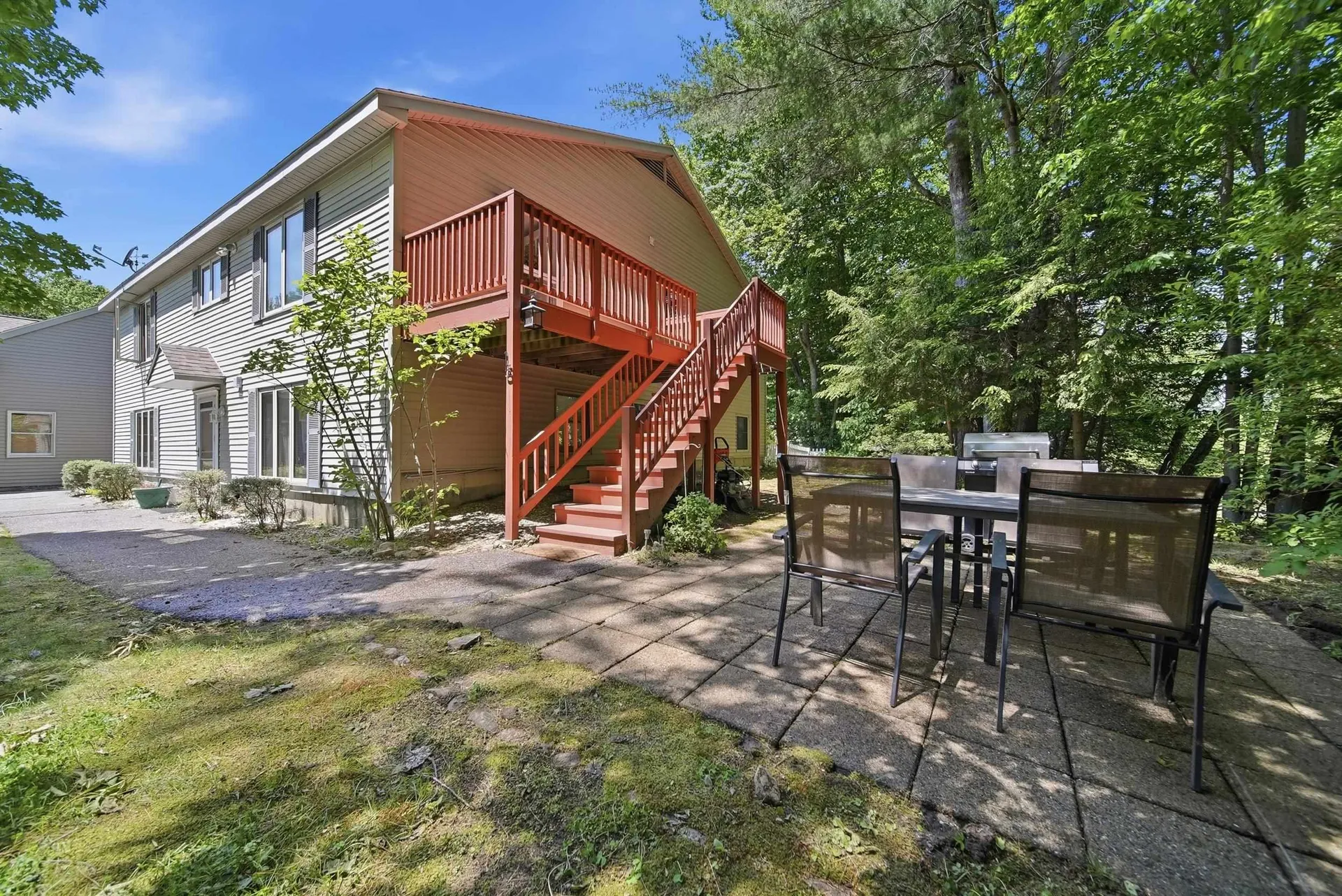 Gilford NH, 31 Henderson Road, Unit 15