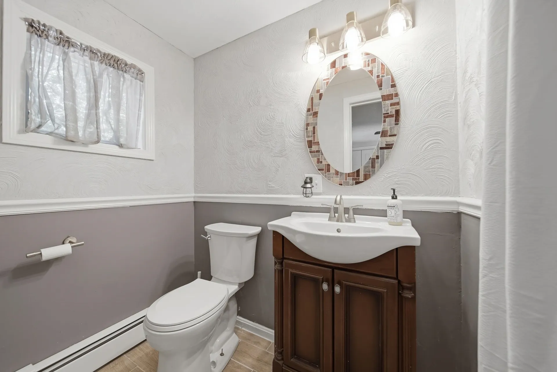 31 Henderson Road Gilford NH 03249