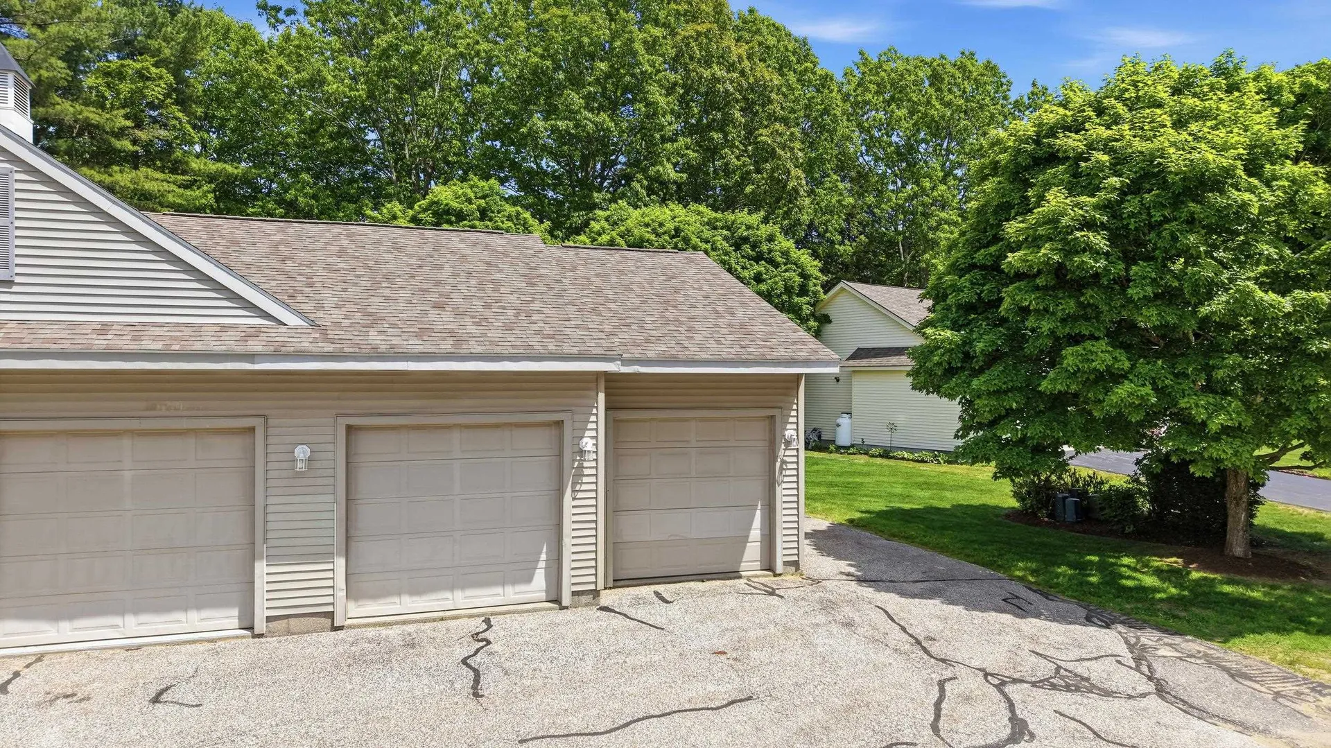 31 Henderson Road Gilford NH 03249