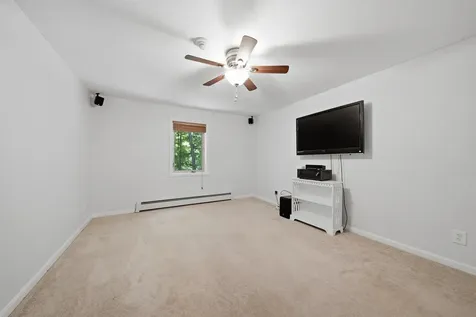 31 Henderson Road Gilford NH 03249