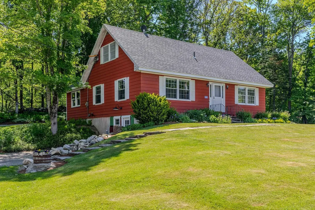 639 Main Street Weston VT 05161