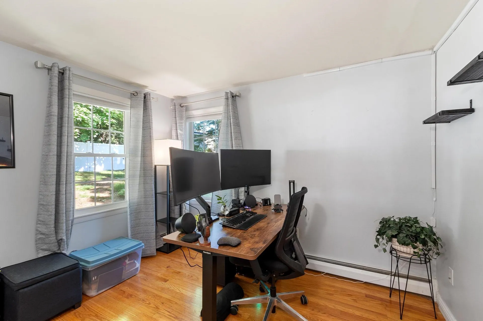 122 Westwood Drive Nashua NH 03062