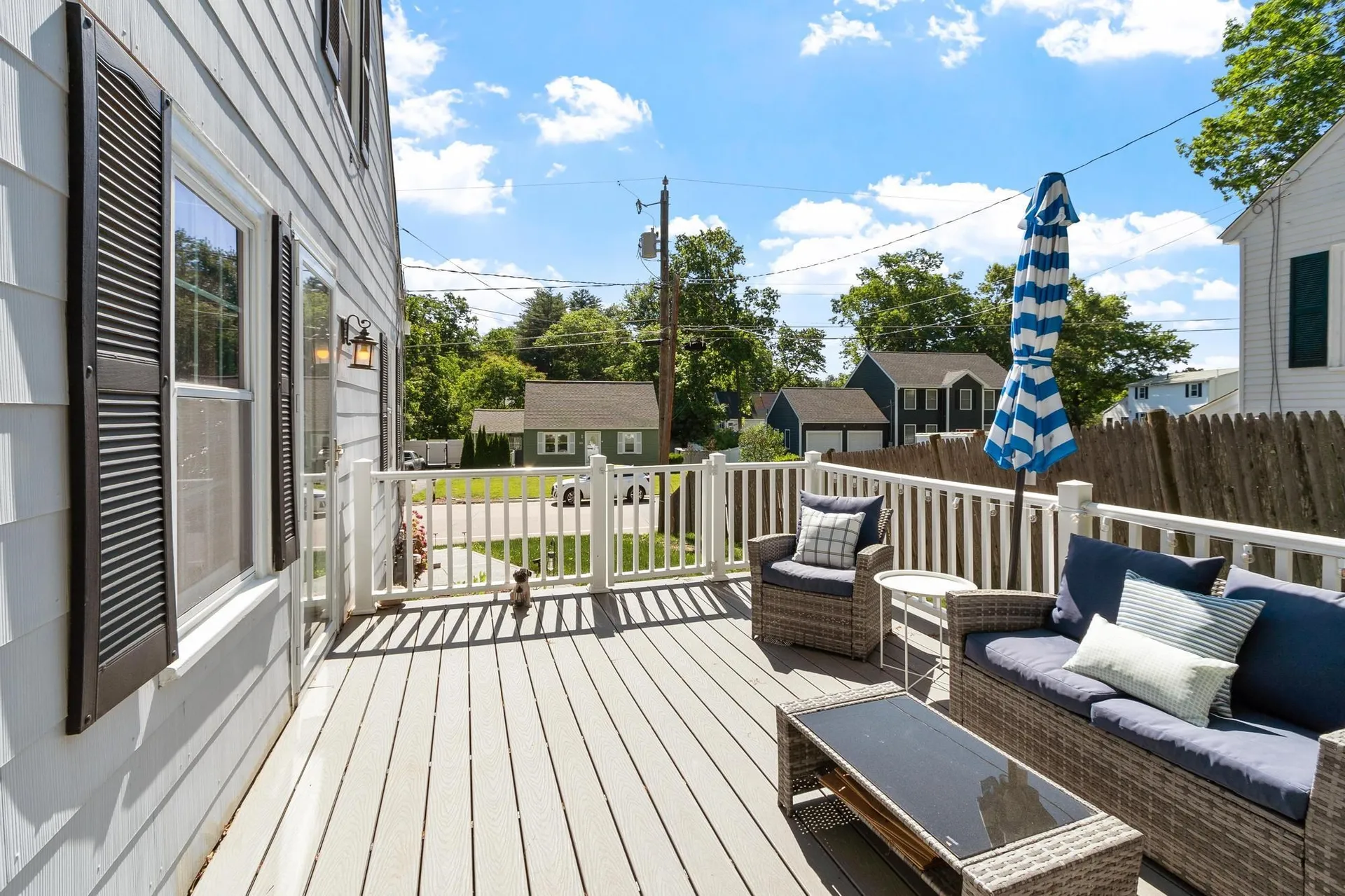 122 Westwood Drive Nashua NH 03062