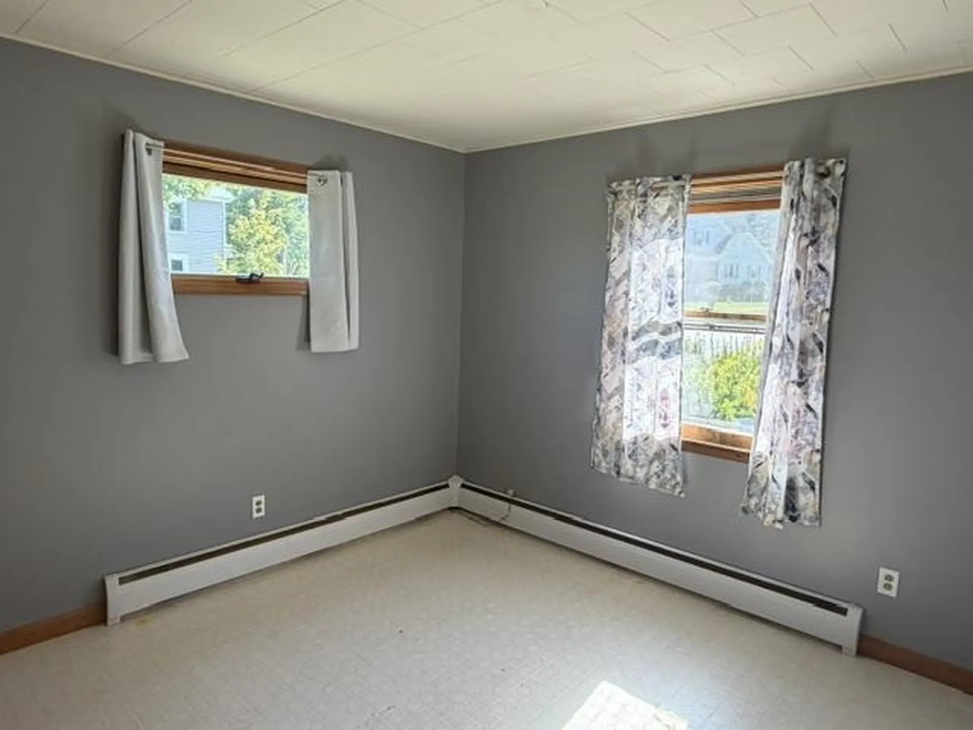 141 Roberts Avenue Poultney VT 05764