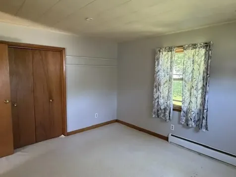 141 Roberts Avenue Poultney VT 05764