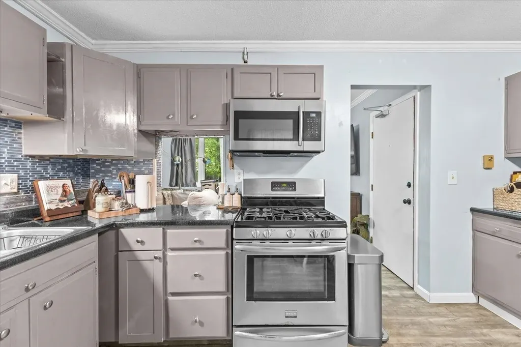 78 Sand Hill Road Essex VT 05452