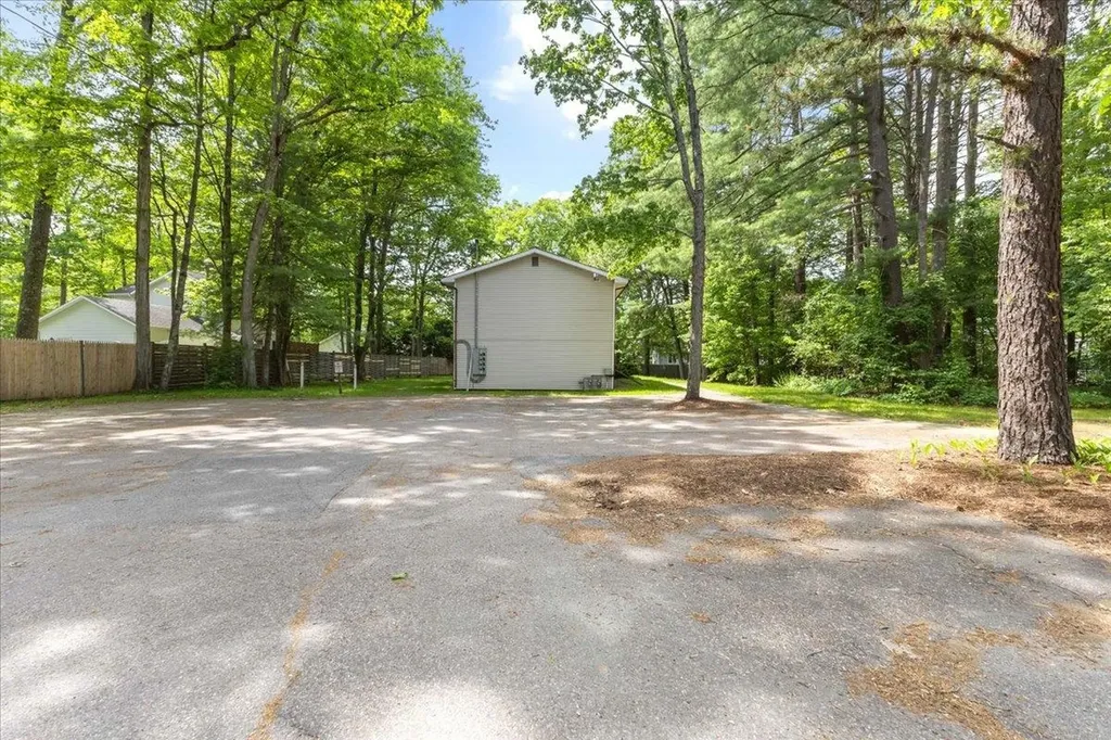 78 Sand Hill Road Essex VT 05452
