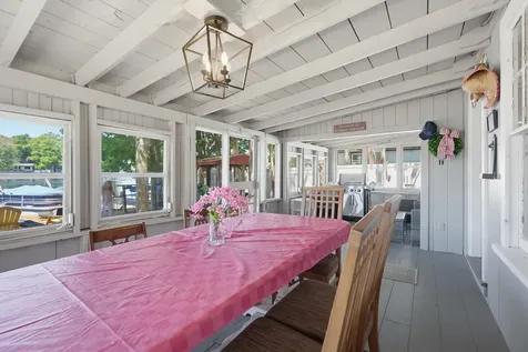 34 Gillis Terrace Salem NH 03079