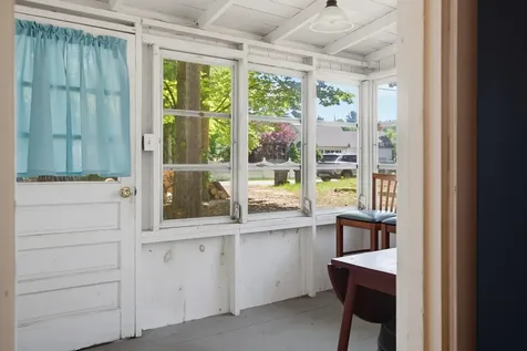 34 Gillis Terrace Salem NH 03079