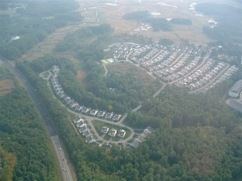 143 Hampton Meadows Hampton NH 03842-1820