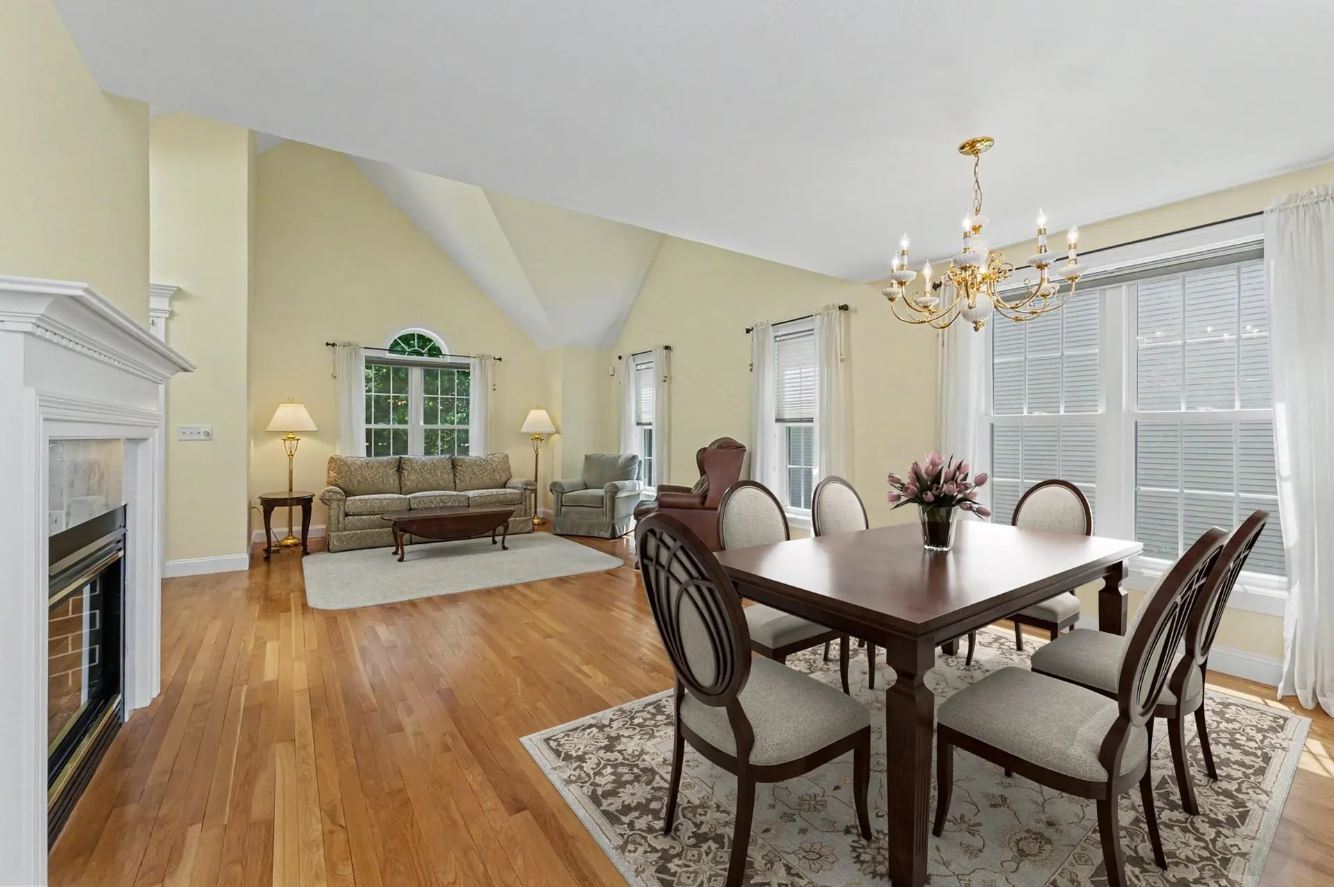 143 Hampton Meadows Hampton NH 03842-1820