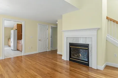 143 Hampton Meadows Hampton NH 03842-1820