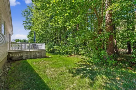 143 Hampton Meadows Hampton NH 03842-1820