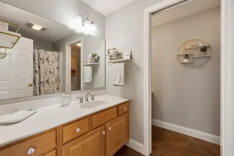 4 Orchard Lane East Kingston NH 03827