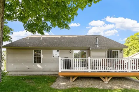 4 Orchard Lane East Kingston NH 03827